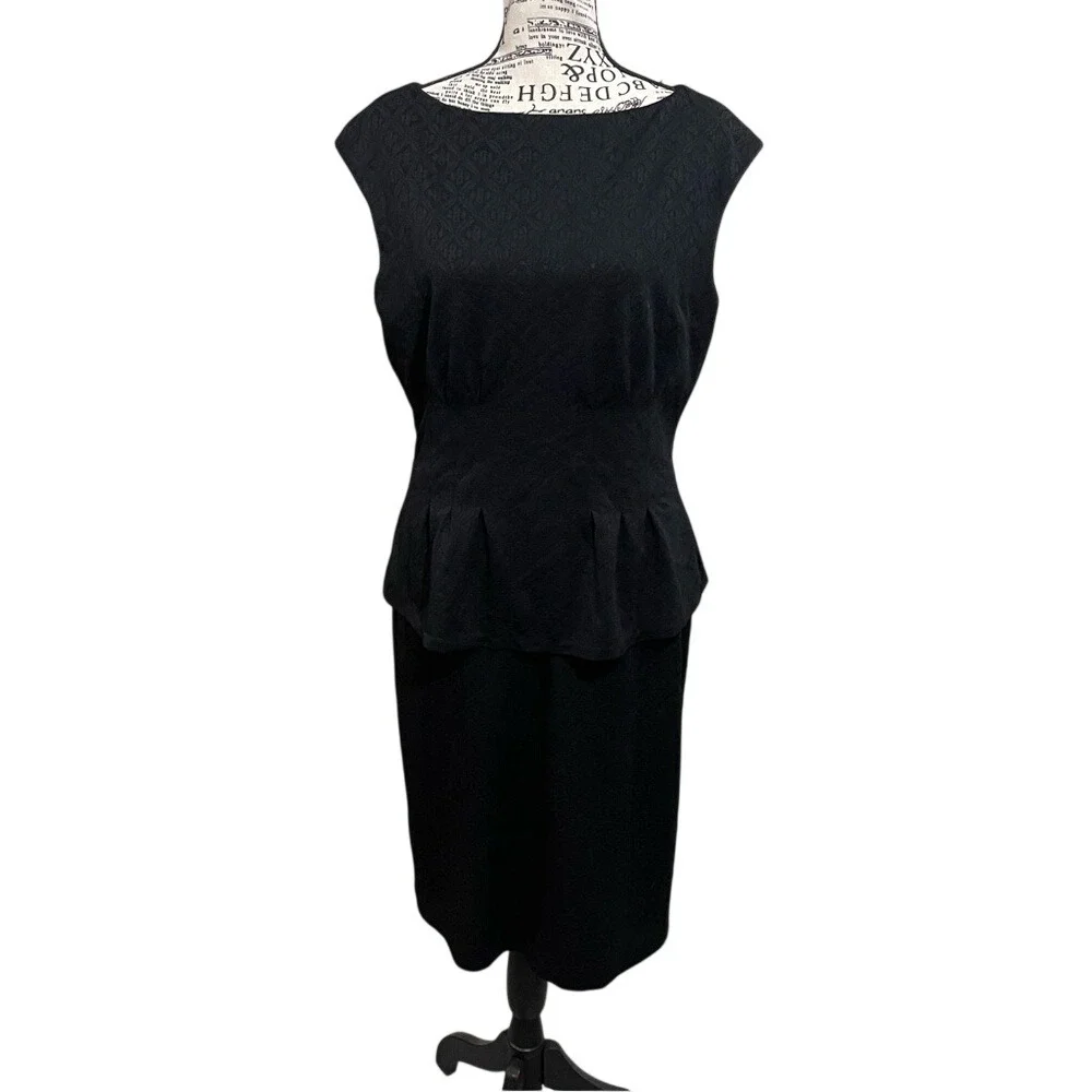 black maternity wedding guest dress Elegant Trumpet/Mermaid Off-the-Shoulder Floor-Length Chiffon Dresses with Cape 2026 Size:XXXS making this an effortless European Craftsmanship Modern 10 Drawer Dresser,